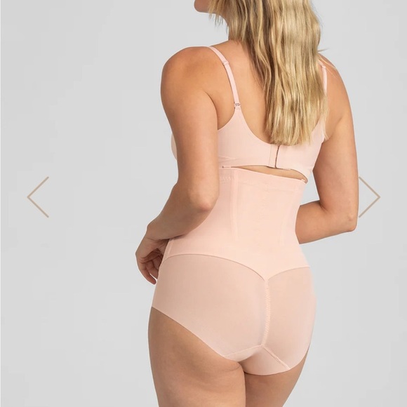 Honeylove SuperPower Brief - 2x - Rose Tan - Picture 2 of 6